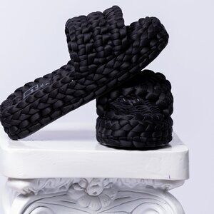 Lima Braided Platform Slides
